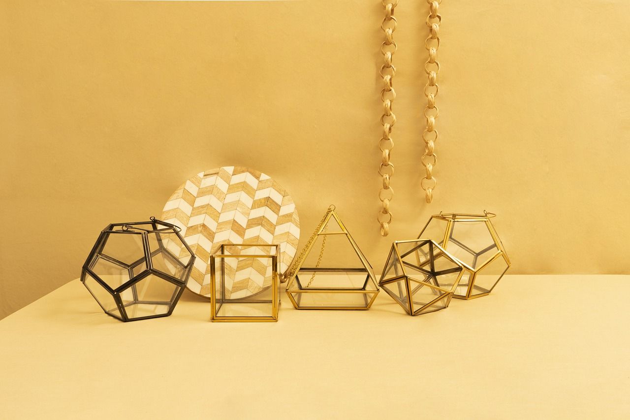  印尼展臺(tái)設(shè)計(jì)搭建公司以可持續(xù)發(fā)展為核心理念，致力于在展覽行業(yè)中探索和實(shí)踐環(huán)保、節(jié)能、社會(huì)責(zé)任等方面的創(chuàng)新。以下是該公司在印尼展臺(tái)設(shè)計(jì)搭建中的可持續(xù)發(fā)展實(shí)踐和探索。

