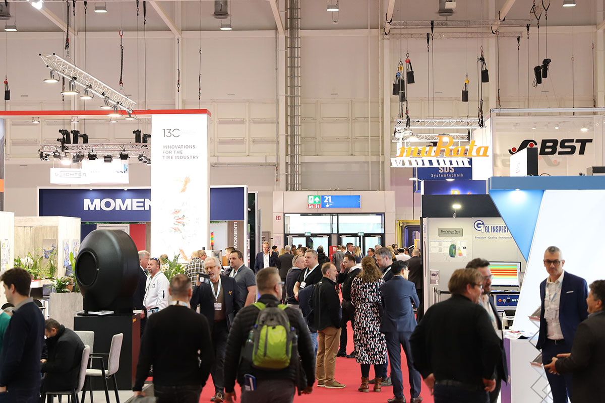 展臺設(shè)計搭建中的硬性規(guī)定與注意事項