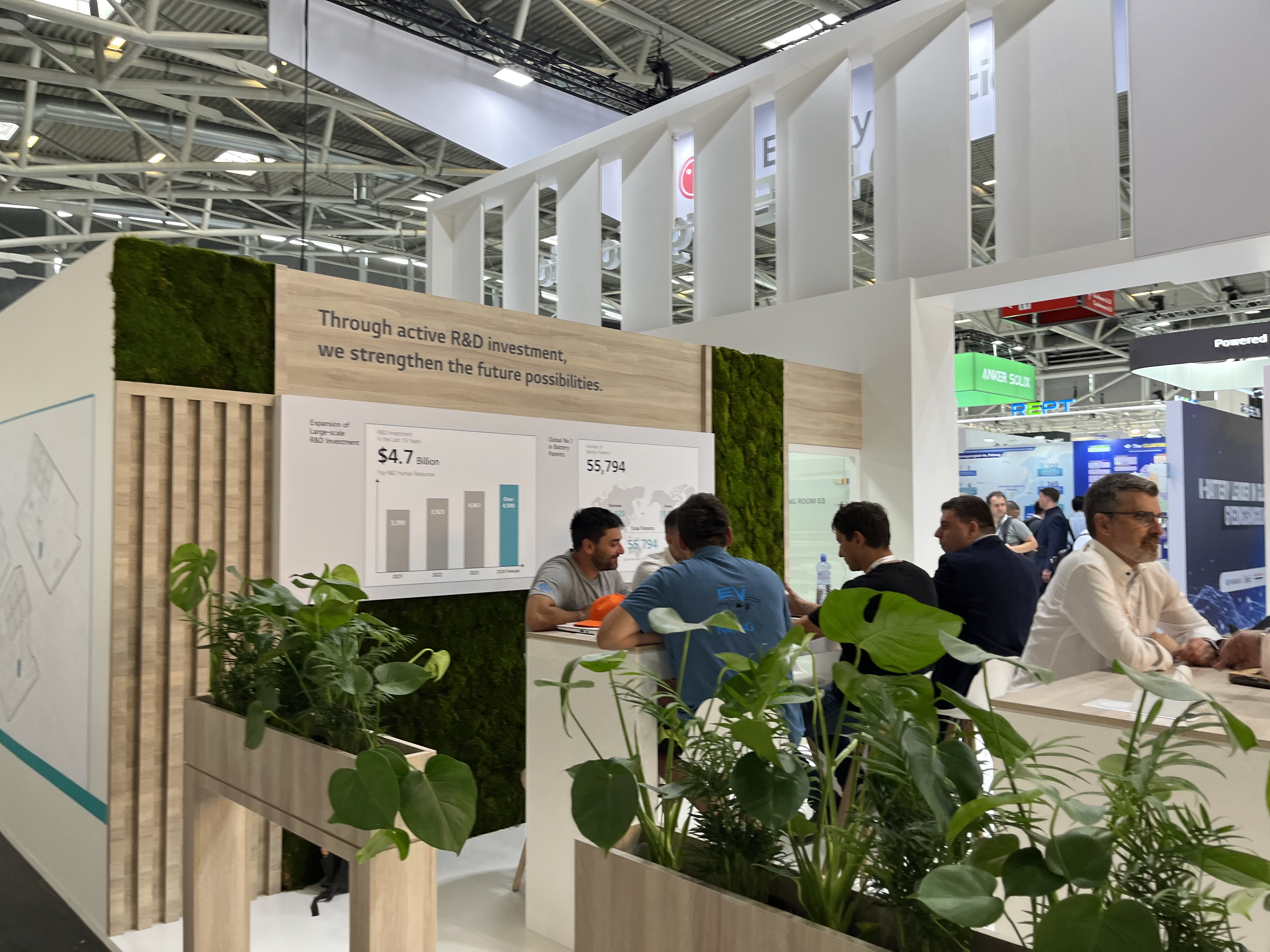 中勵展覽設(shè)計