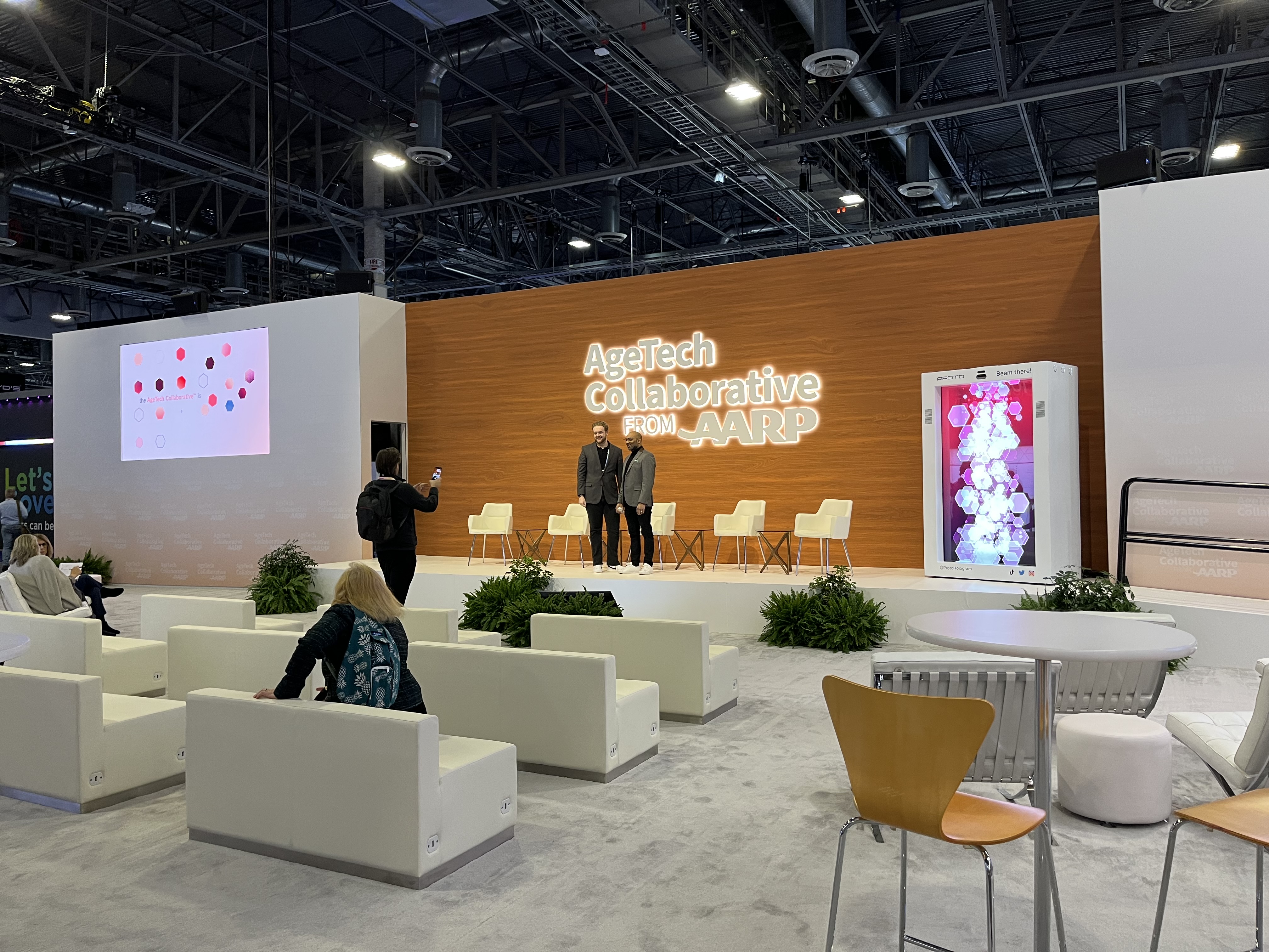 波蘭展設(shè)計搭建